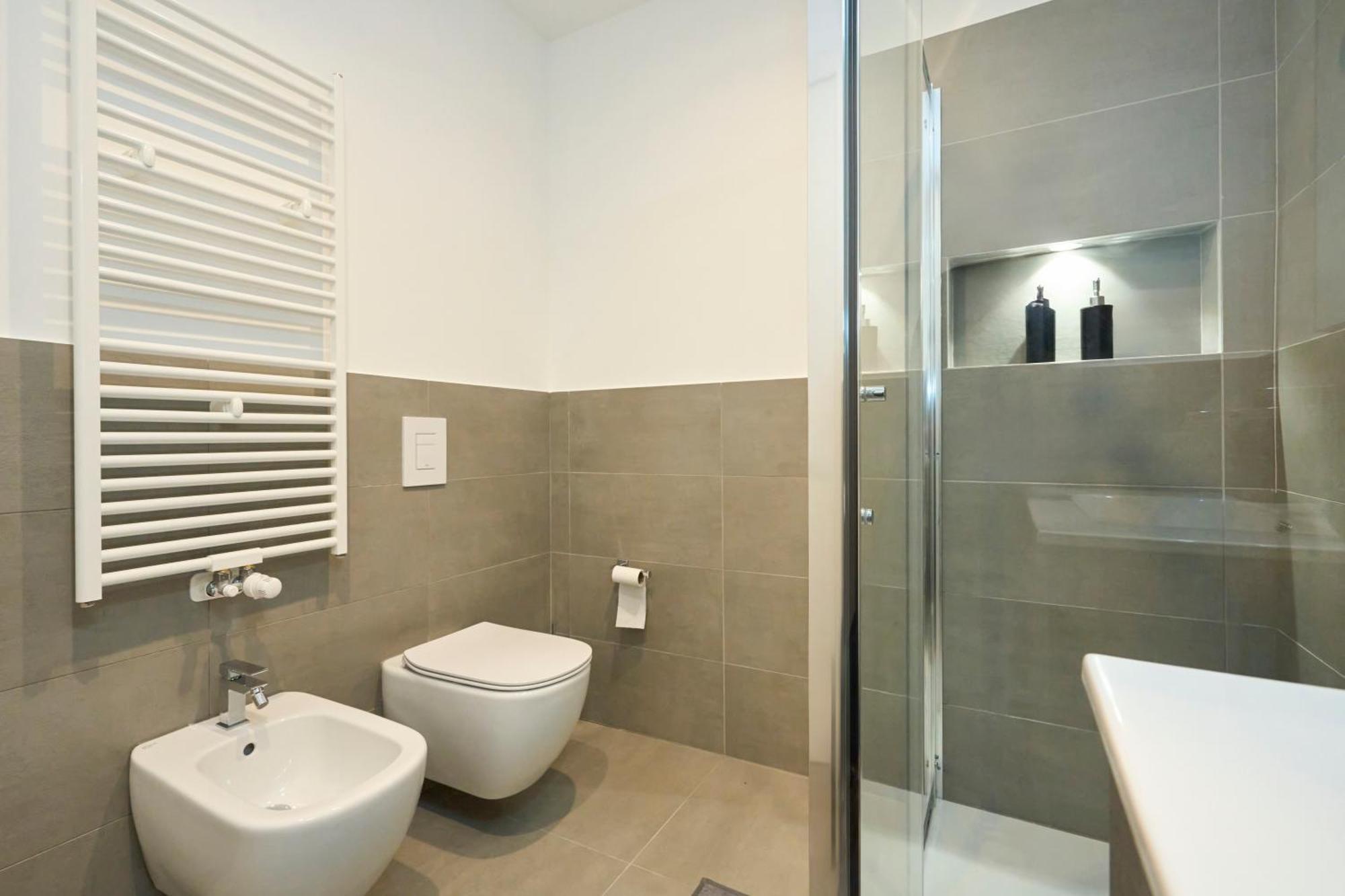 Luxury Design Suite - 20 Minutes From Duomo-Navigli Milan Exterior photo